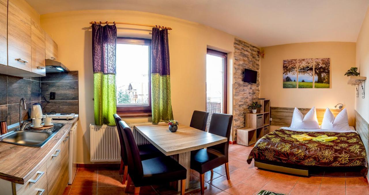 Apartmany Veverica Liptovský Mikuláš Εξωτερικό φωτογραφία
