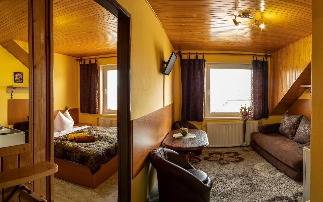 Apartmany Veverica Liptovský Mikuláš Εξωτερικό φωτογραφία